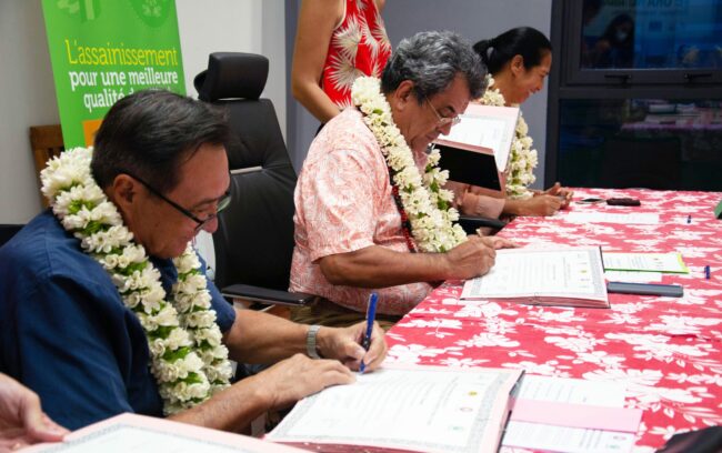 Signature-charte-assainissement-29-10-2021